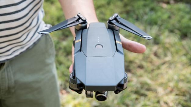 Lanzan dron capaz de doblarse como una fablet
