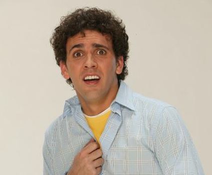 Actor Ricardo Margaleff destaca debut en Teatro en Corto con comedia de