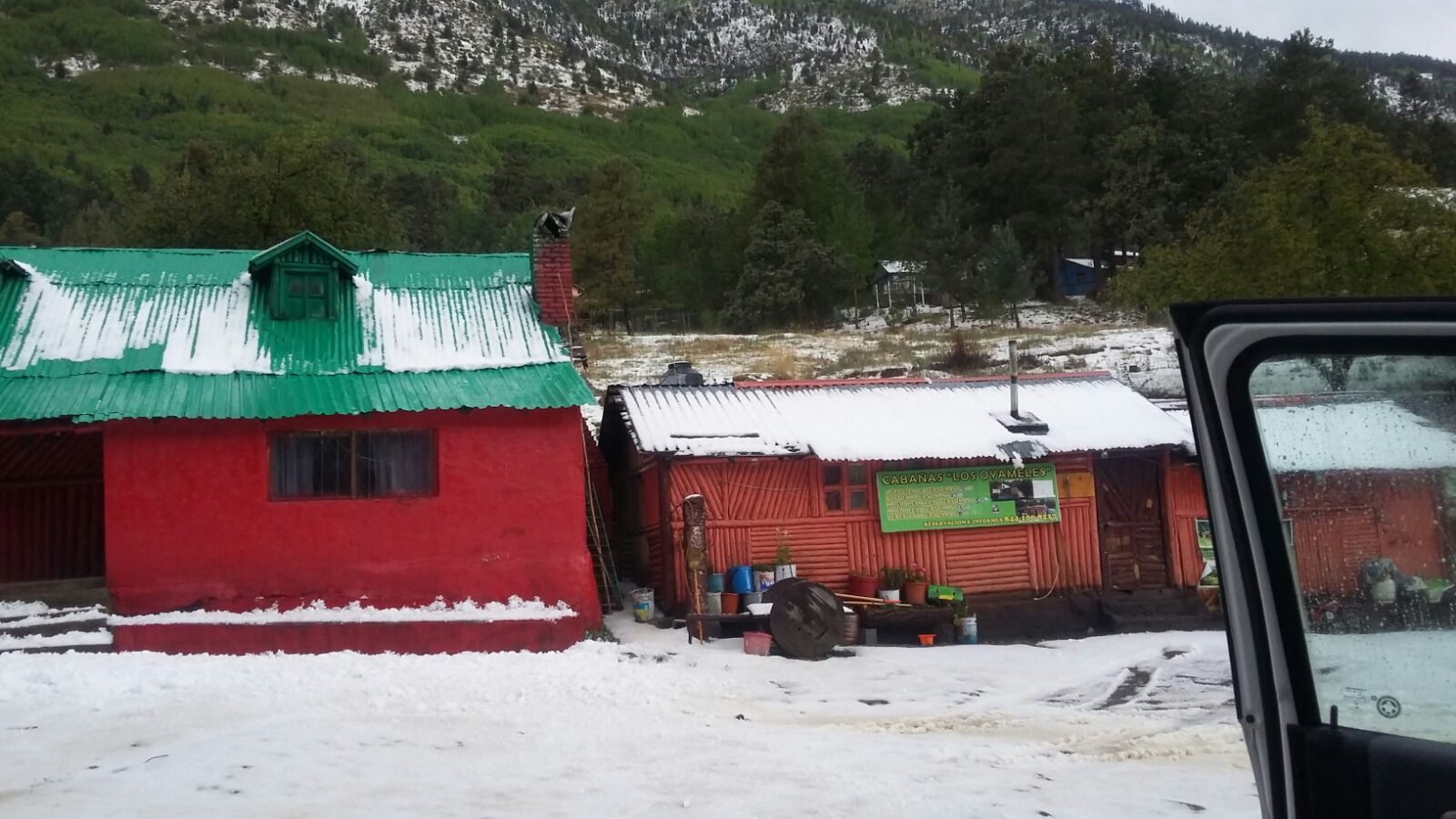 Granizada sorprende a arteaguenses