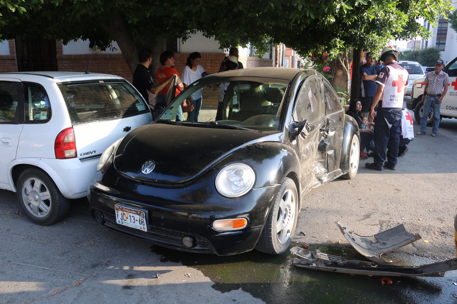 Carambola de tres vehículos dejó tres mujeres lesionadas