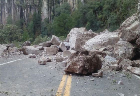 Muere trabajador tras caerle placa encima en San Pedro