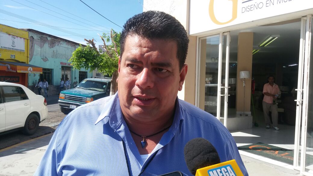 Próximo a vencerse plazo de cambio de placas para transporte público en Laguna de Durango
