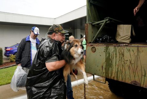 Por 'Harvey', declaran estado de emergencia en Luisiana