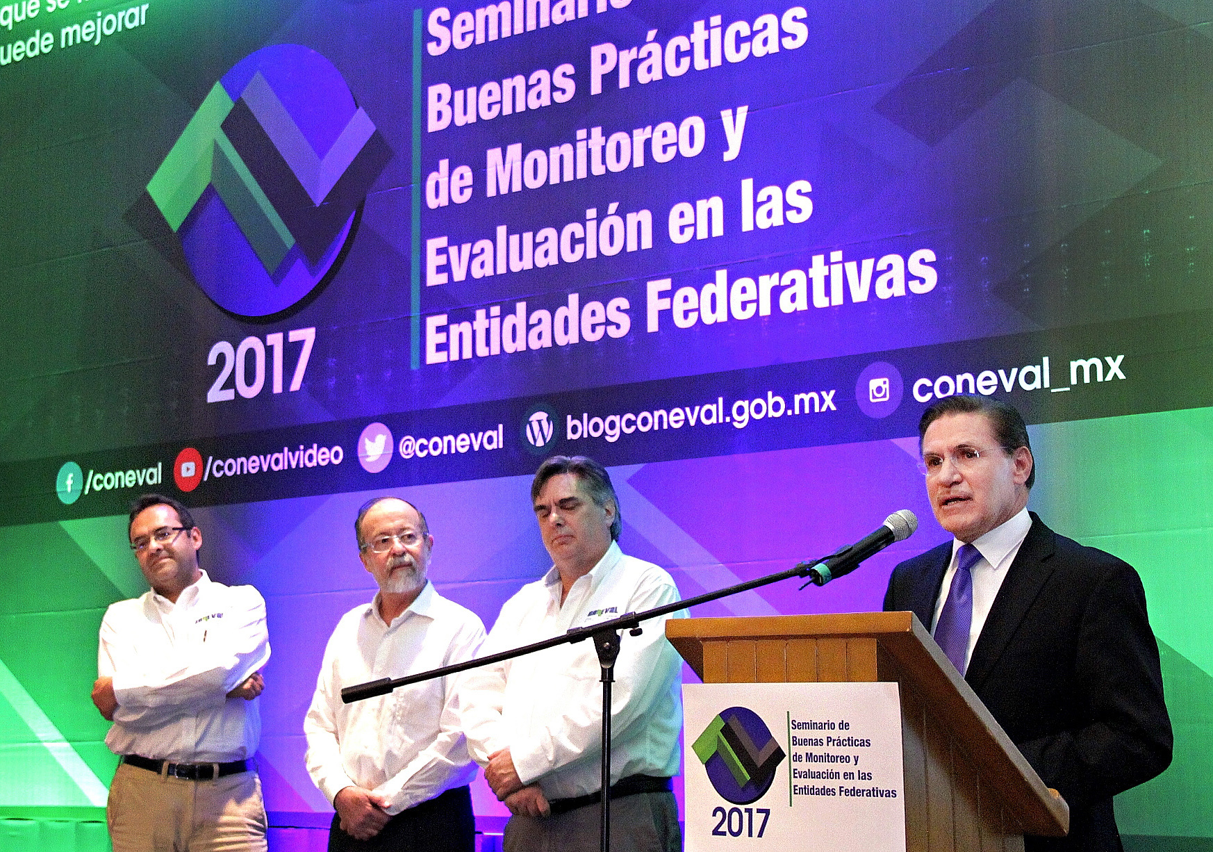 Reconoce Coneval a Durango por buenas prácticas gubernamentales