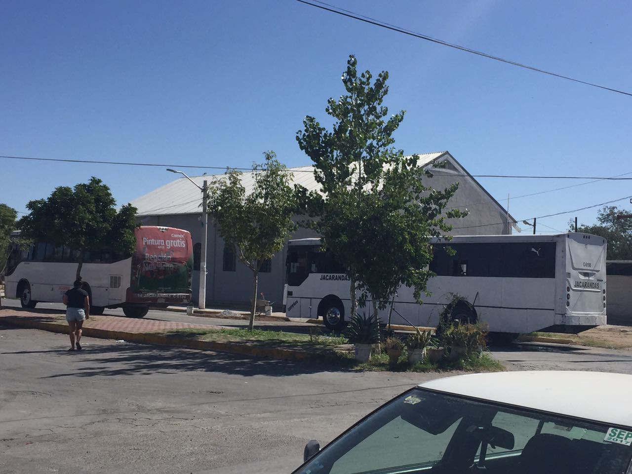 Versiones encontradas en quejas por base de camiones Jacarandas en Villa Florida