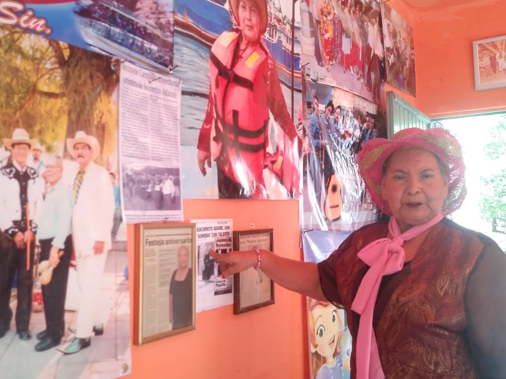 Paquita Lagunera; 21 años dedicados al canto