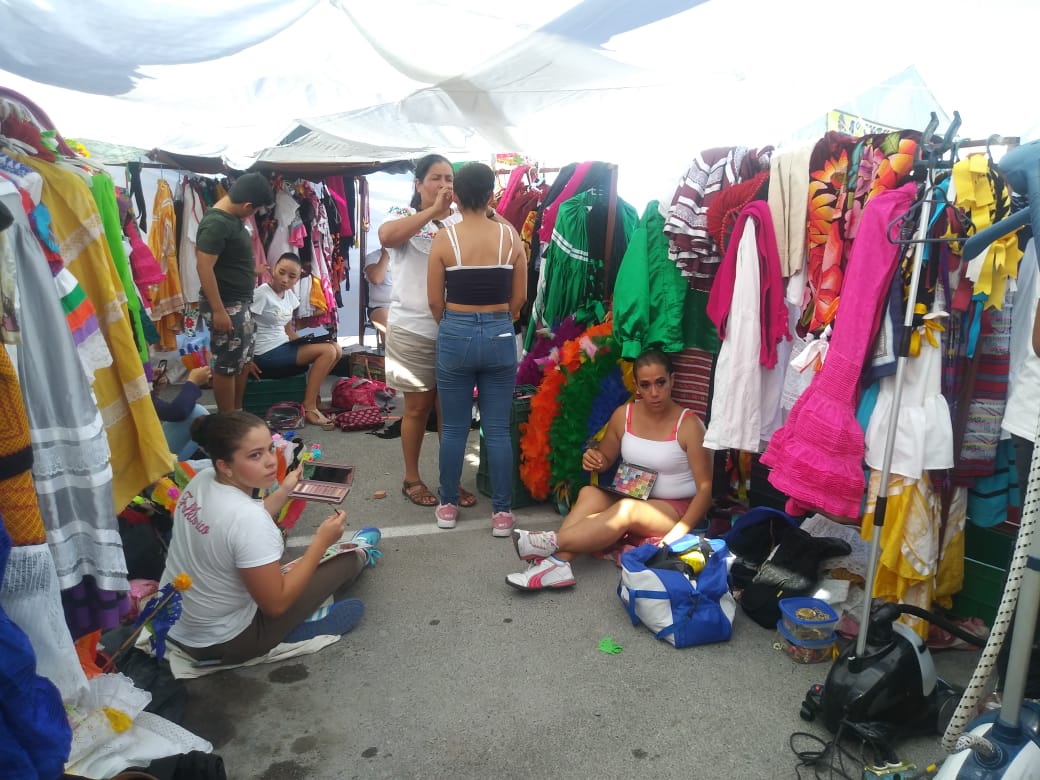La Guelaguetza visitó Torreón y lo llenó de colores