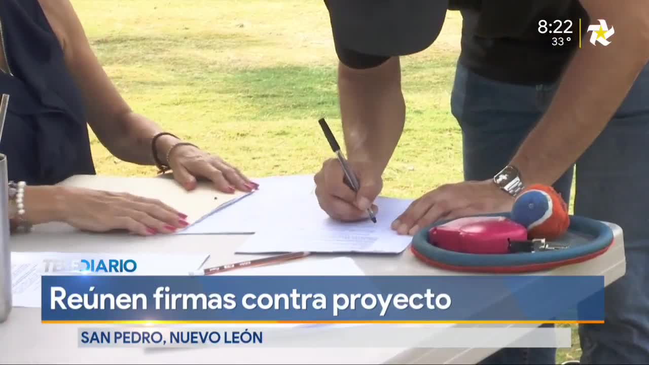 Telediario noticia Habitantes sampetrinos recaban firmas en oposición a la construcción del museo La Milarca en el Parque Rufino Tamayo.