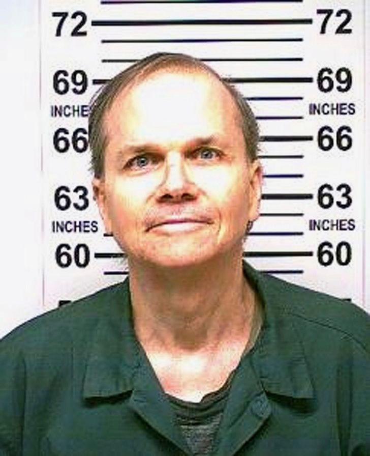 Niegan libertad condicional al asesino de John Lennon