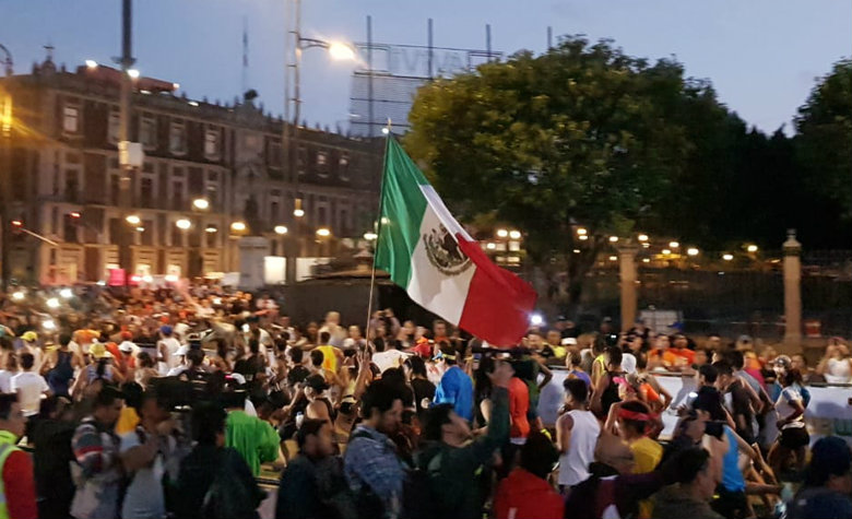 #BienvenidoSeptiembre el #mespatrio a las redes sociales