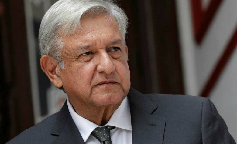 AMLO niega ser sexista por llamar "corazoncitos" a reporteras