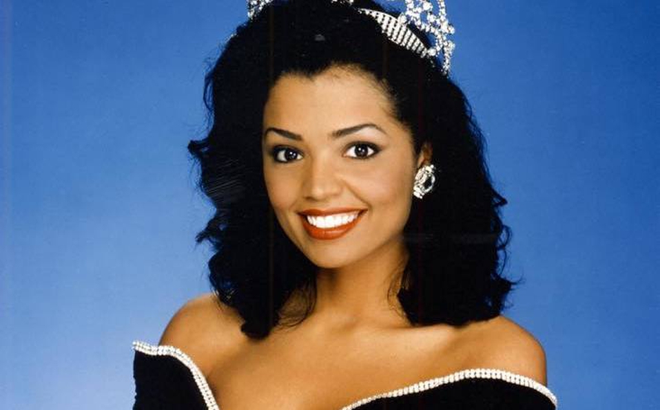 Muere Chelsi Smith, Miss Universo 1995