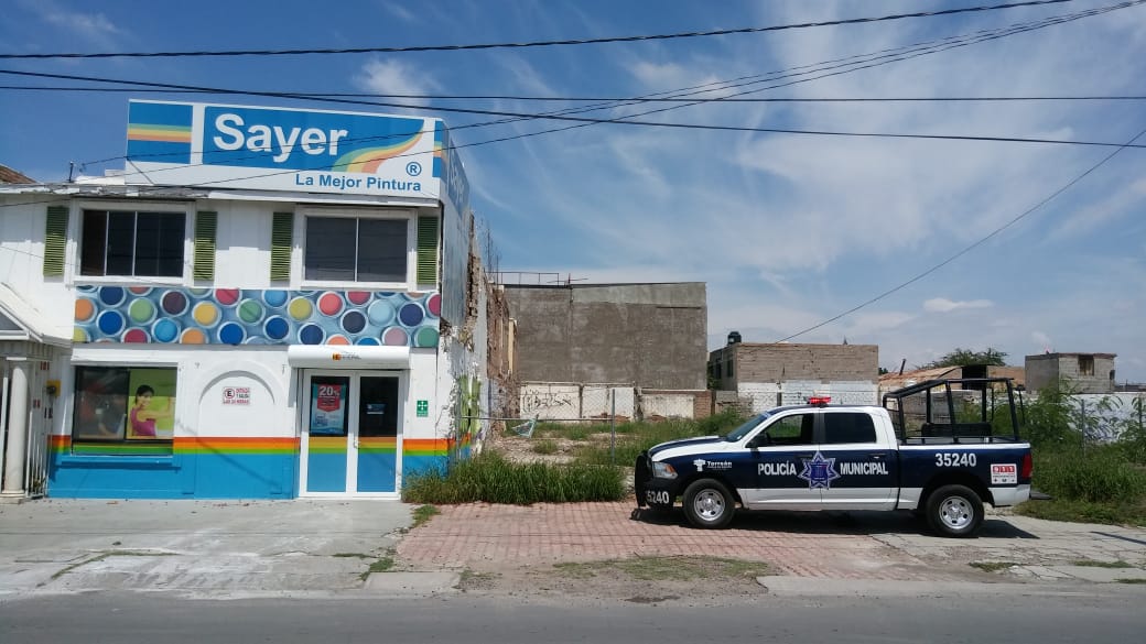 2 hombres asaltan local de pinturas, se llevaron entre 5 y 6 mil pesos