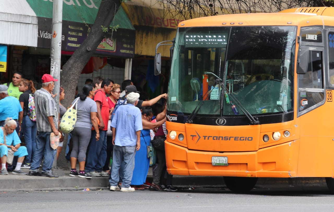 Telediario Media Problemas del transporte, por mala planeación de Estado y municipios: diputado Telediario Media Problemas del transporte, por mala planeación de Estado y municipios: diputado