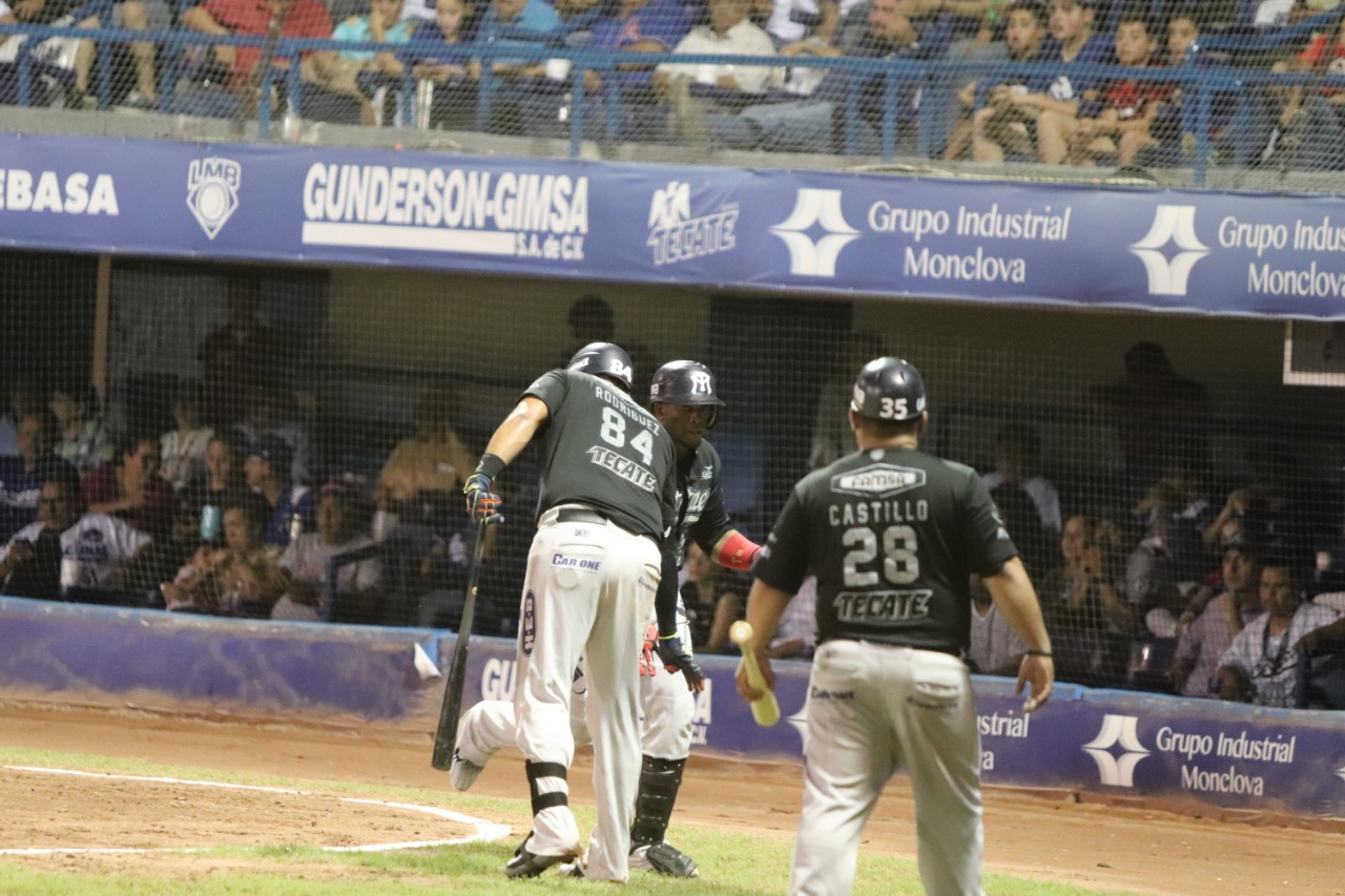 Pega Sultanes primero