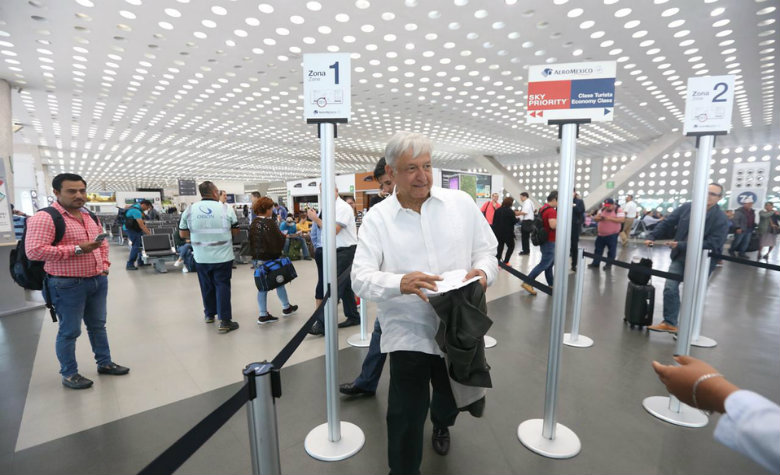 En llamada, Trump informó a AMLO que no vendrá a toma de protesta