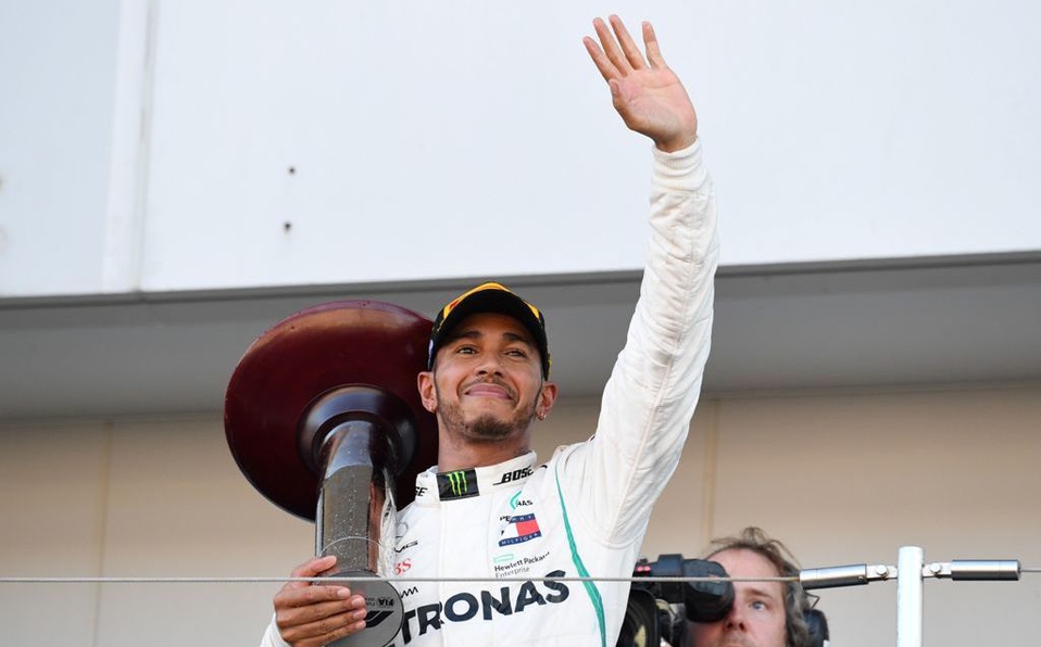 Hamilton gana el GP de Japón y es virtualmente el campeón