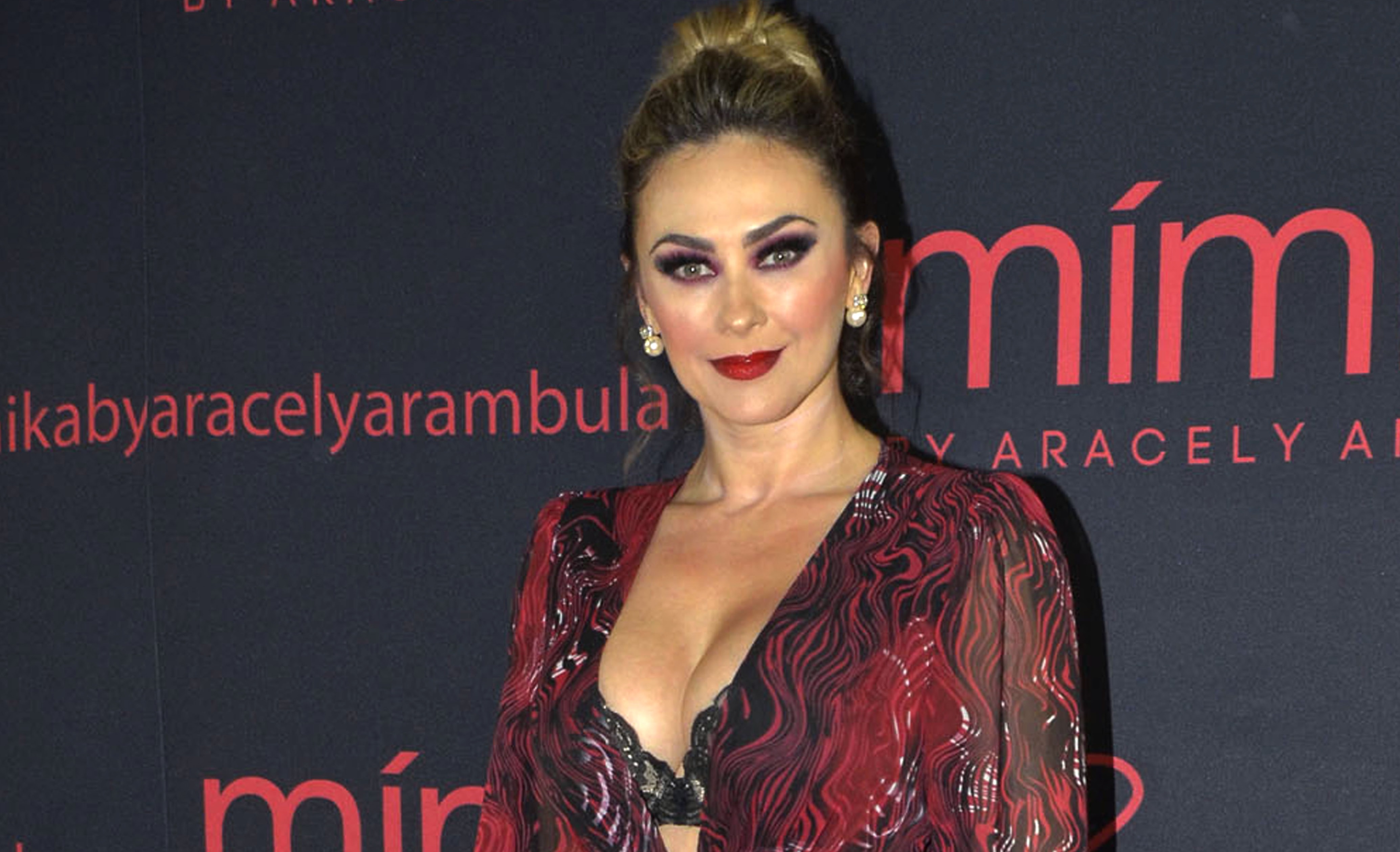 Alista Aracely Arámbula regreso a la música