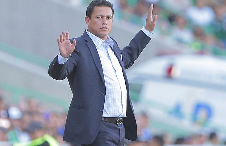 Salvador Reyes habló sobre la pausa de Fecha FIFA Telediario México