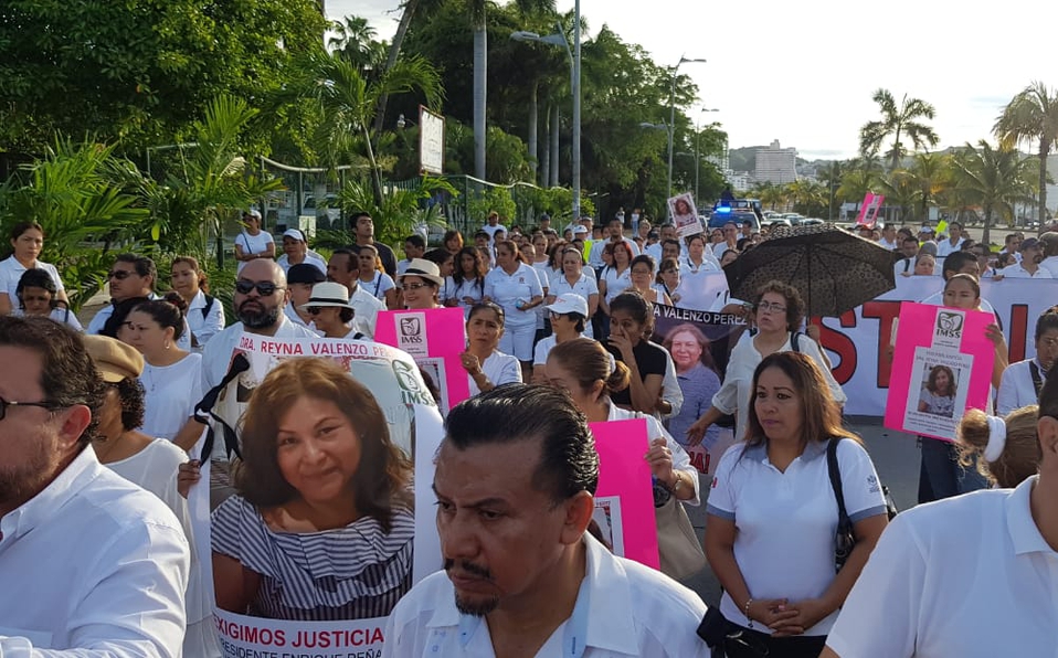 Médicos marchan para exigir justicia por doctora asesinada en Acapulco