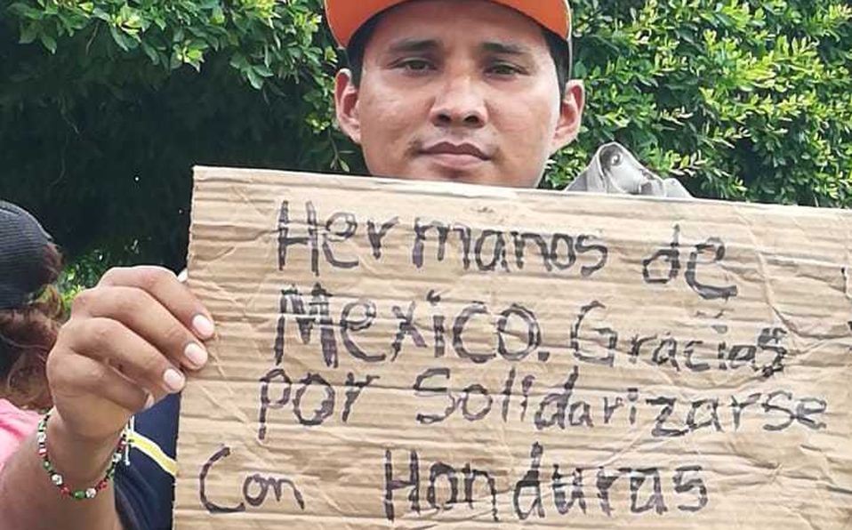 Caravana migrante llega a frontera sur de México
 