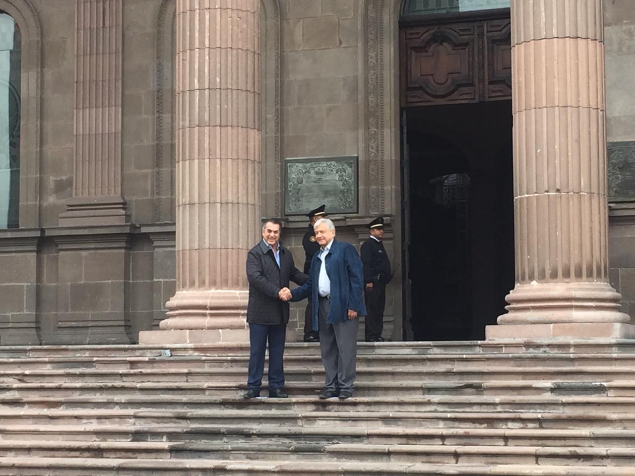Telediario Media AMLO se reúne con gobernador de Nuevo León, alcaldes y diputados