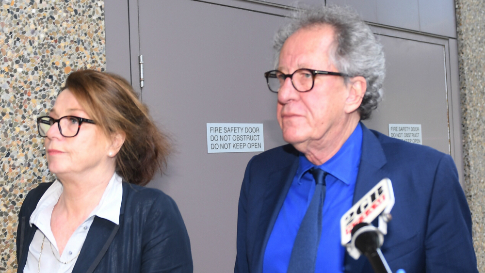 Angustia a Geoffrey Rush denuncia de presunto acoso