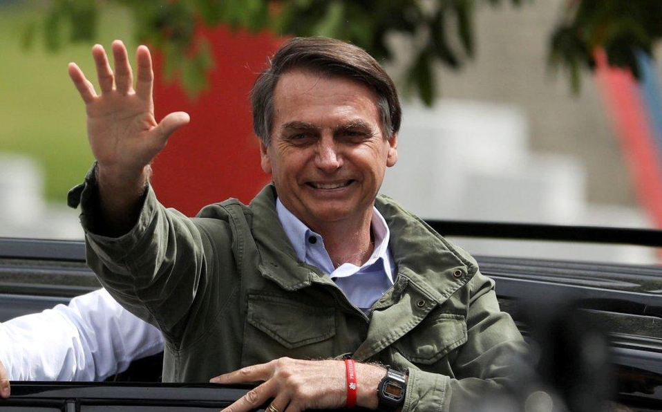 Jair Bolsonaro promete paz y respeto a la Constitución