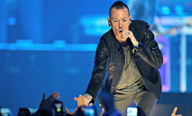 Lanzarán proyectos inéditos de Chester Bennington
