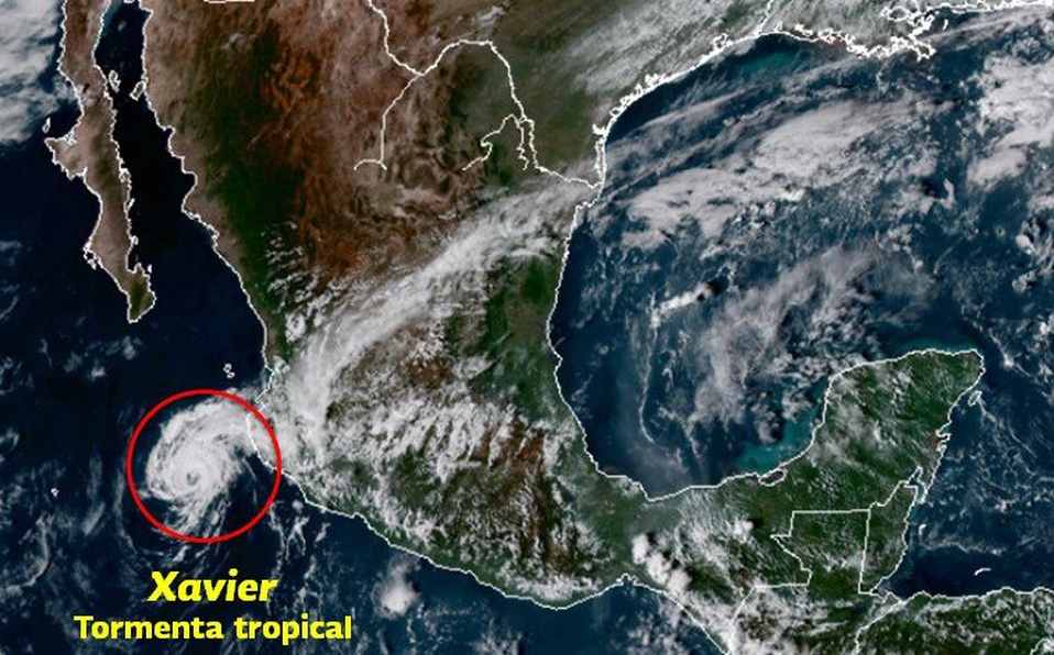 'Xavier' se debilita; provoca lluvias en Nayarit, Colima y Jalisco