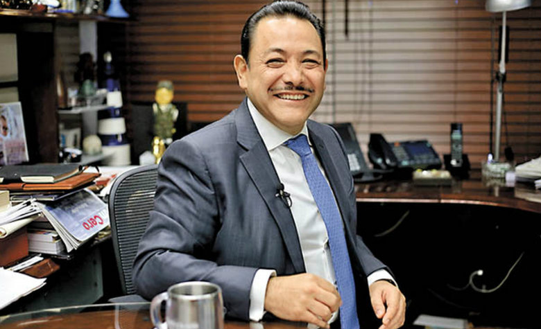 Héctor Serrano renuncia al PRD
