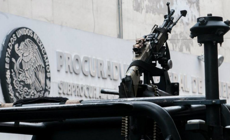 Dan 50 años de cárcel a 5 policías federales por secuestro
