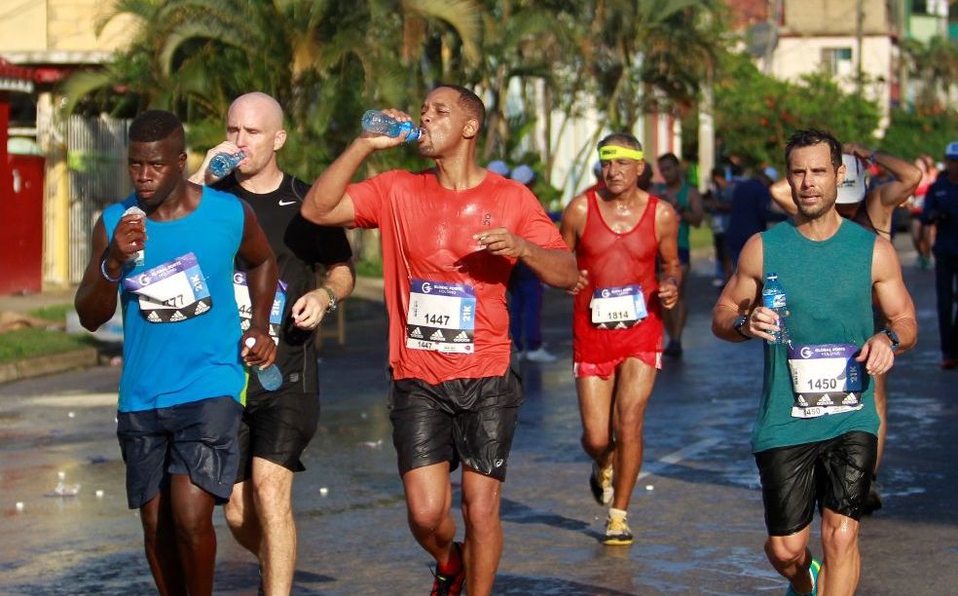 Will Smith corre el Maratón Marabana de Cuba