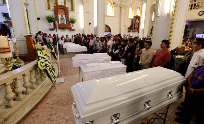 Con música y misa, despiden a niños que murieron en incendio en Iztapalapa
 