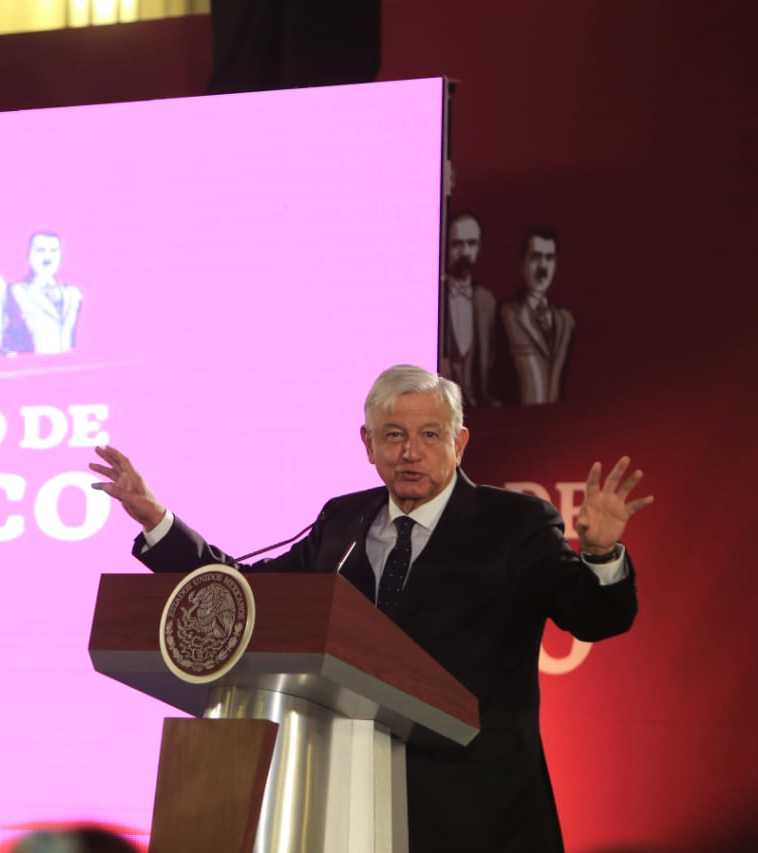 Telediario Media Robo de combustible no ha terminado, pero disminuyó: AMLO