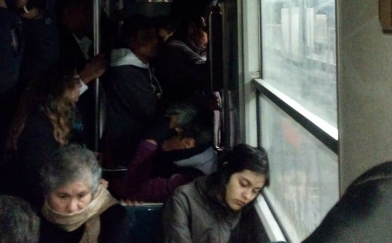 Reportan servicio lento en la Línea B del Metro