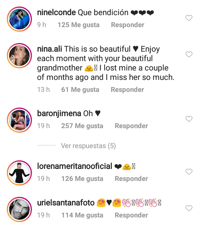 Thalía canta junto a su abuelita y festeja sus 101 años