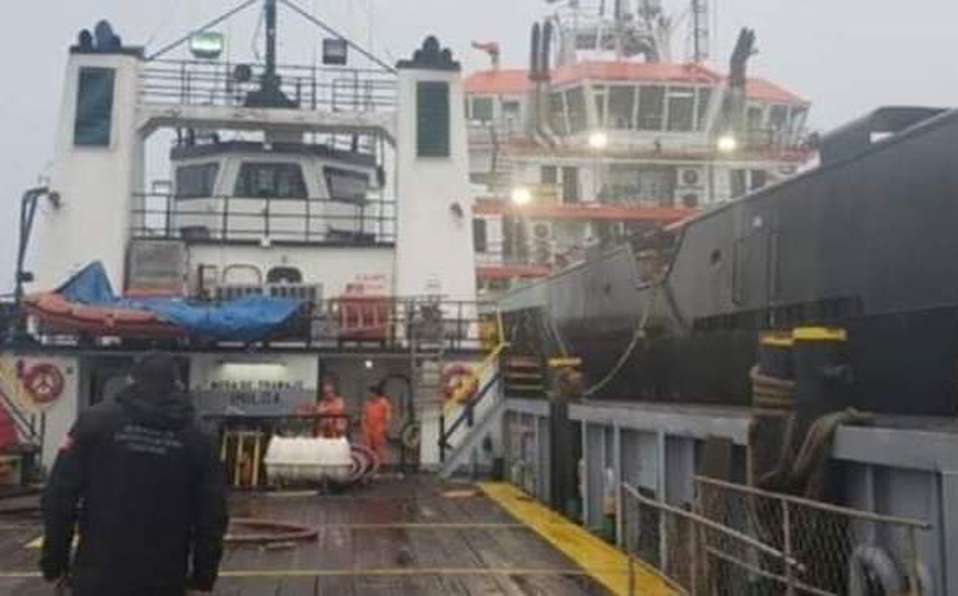En Tabasco, aseguran buques con presunto 'huachicol'