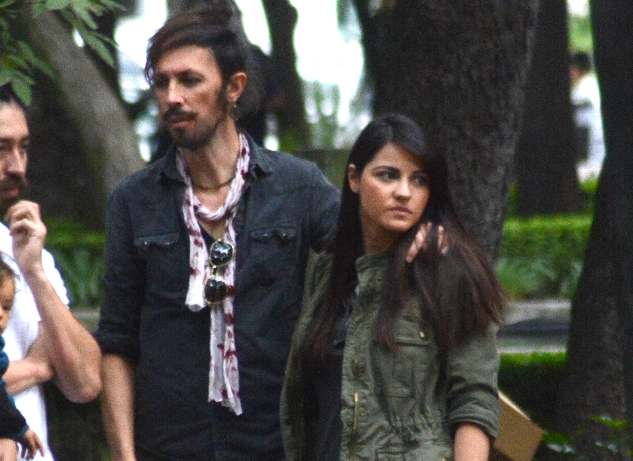 Habla Maite Perroni de su compromiso... sin anillo