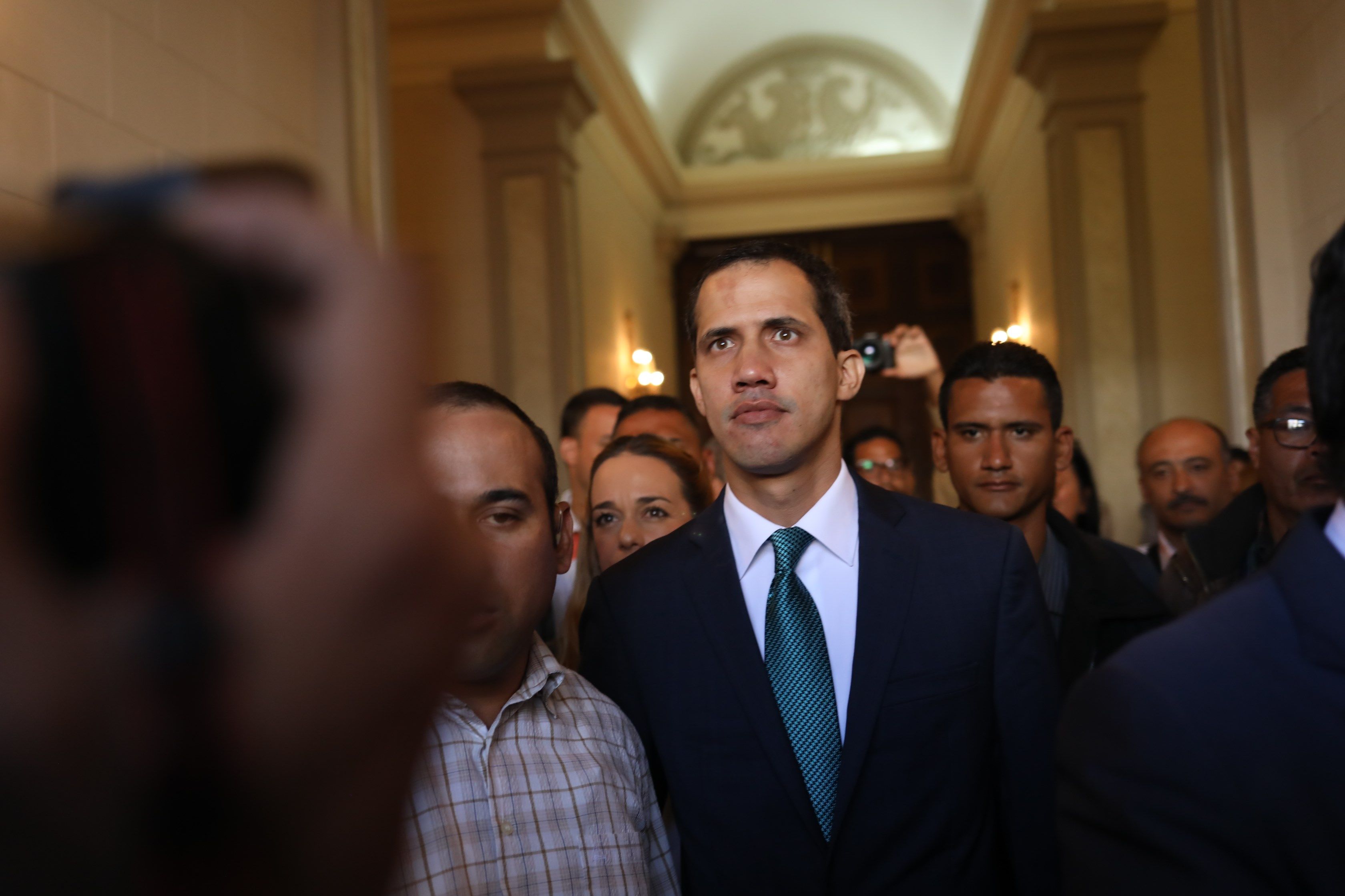 Descarta Guaidó intervención militar estadounidense