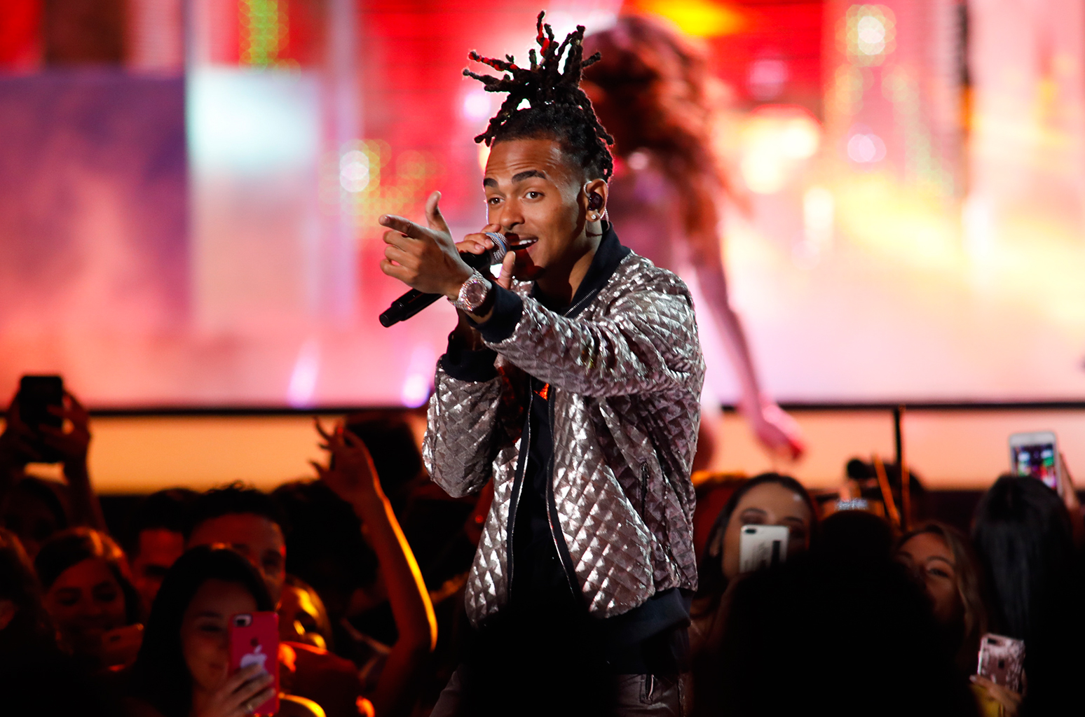 Con más de mil millones visitas en YouTube Ozuna es el primer artista con 7 videos