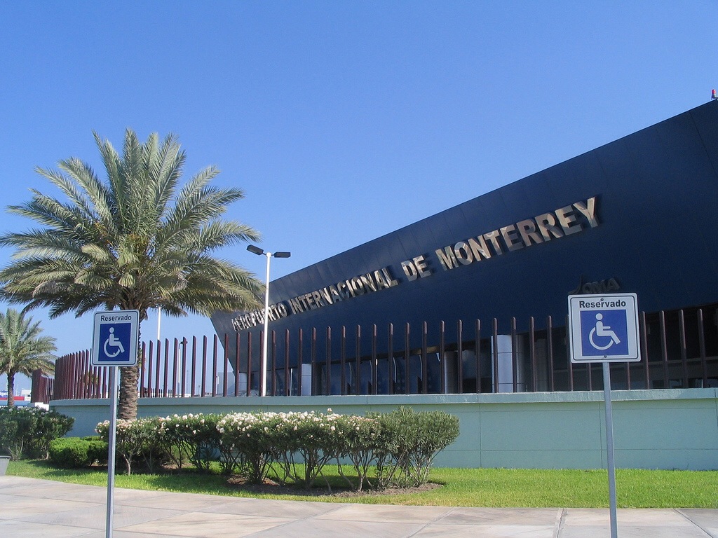 Reanudan operaciones en Aeropuerto Internacional de Monterrey