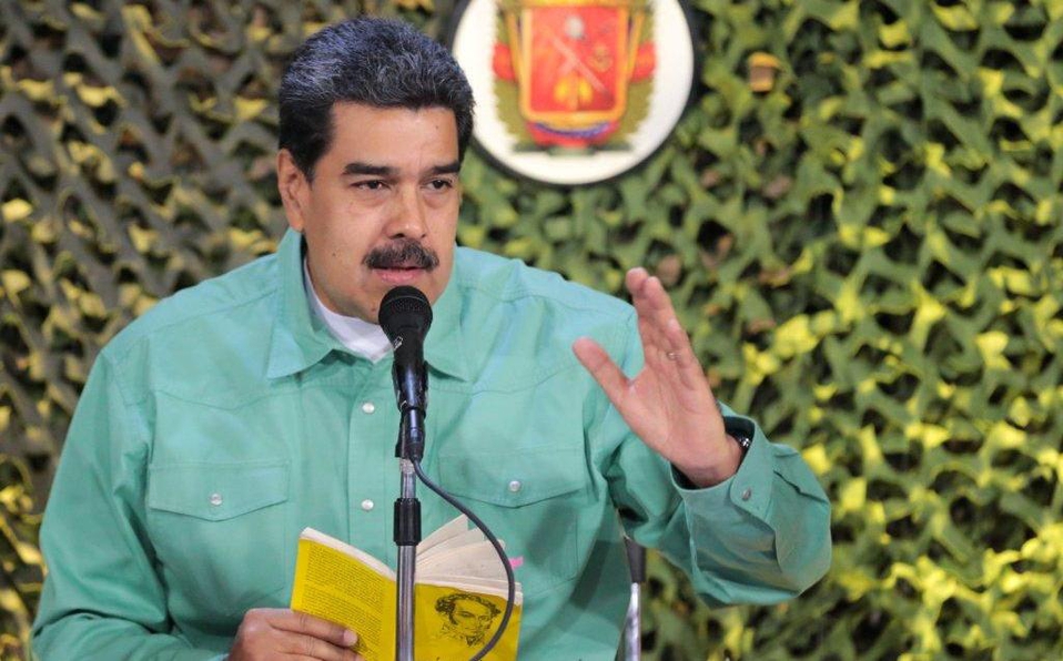 Maduro cierra "totalmente" frontera con Brasil; evalúa la de Colombia