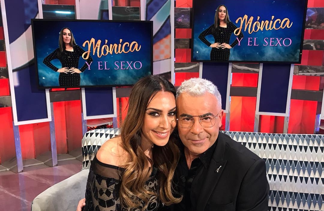 Confirma bisexualidad Mónica Naranjo