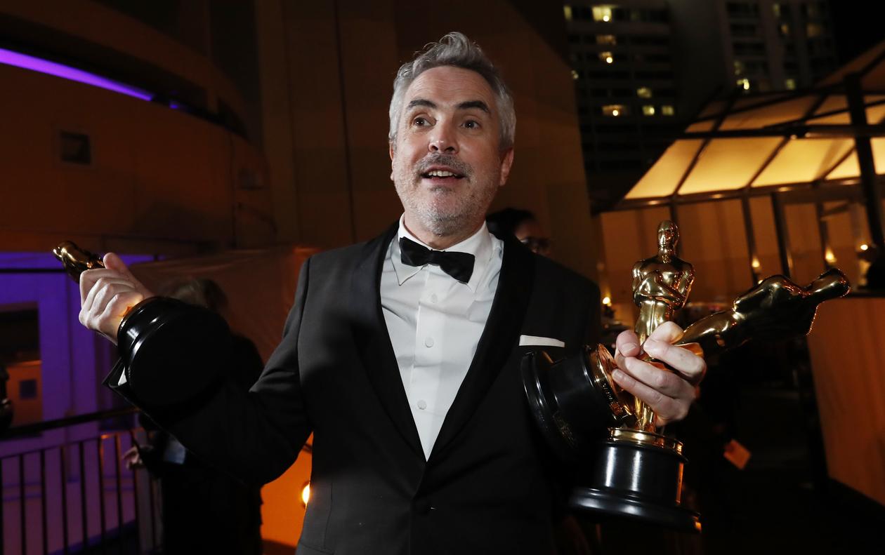 ¡Alfonso Cuarón pidió prestamos para lograr Roma!