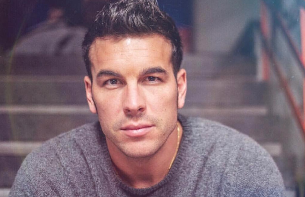 ¿Se convertirá Mario Casas en Christian Grey?