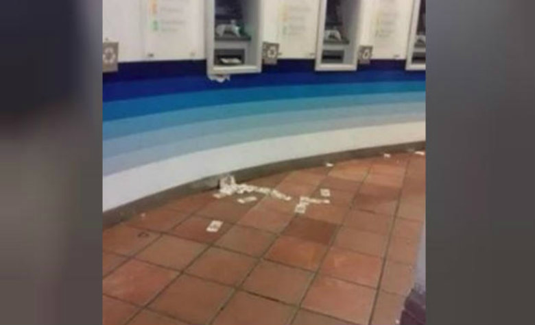 Falla en cajero automático provoca ‘lluvia’ de billetes de 500 pesos