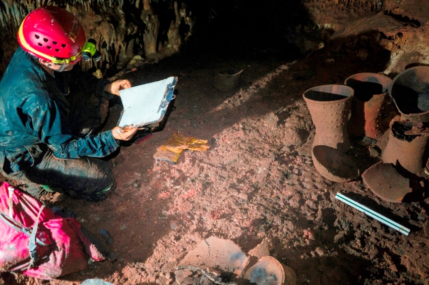 Encuentran "tesoro" casi intacto desde hace mil años en Chichén Itza