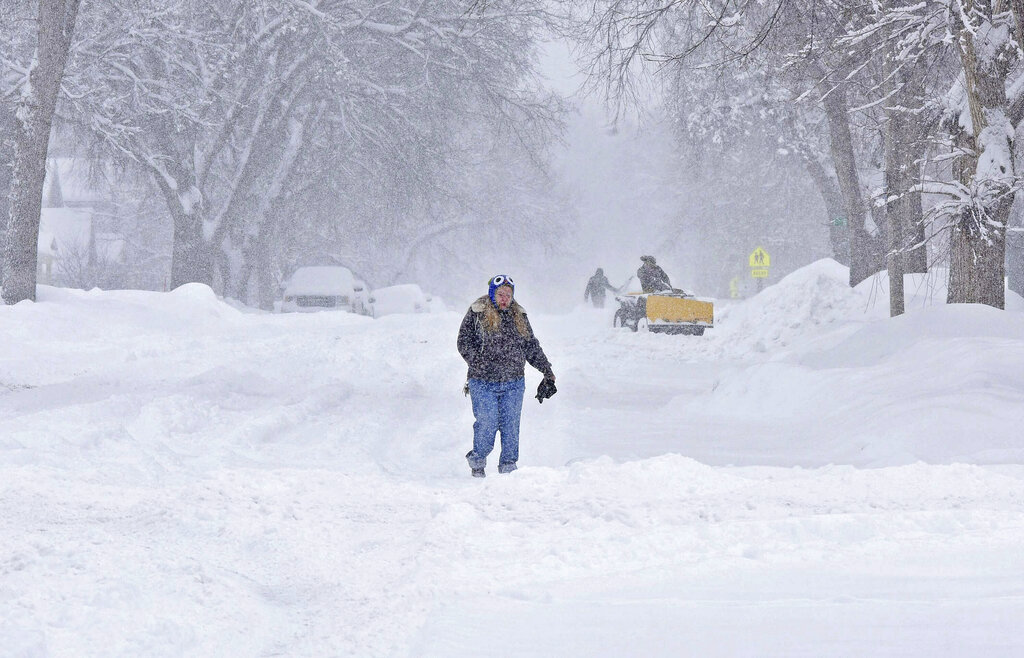 Tormenta invernal causa complicaciones en el centro de EU