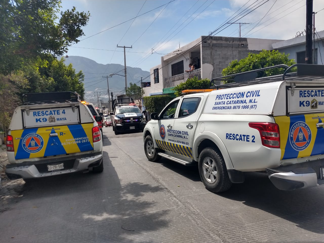 Fuego consume casa en Santa Catarina  